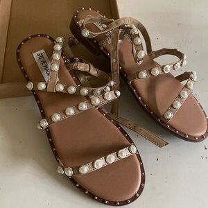 Steve Madden sandals